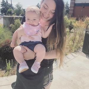 Meet your Posher, Alexis